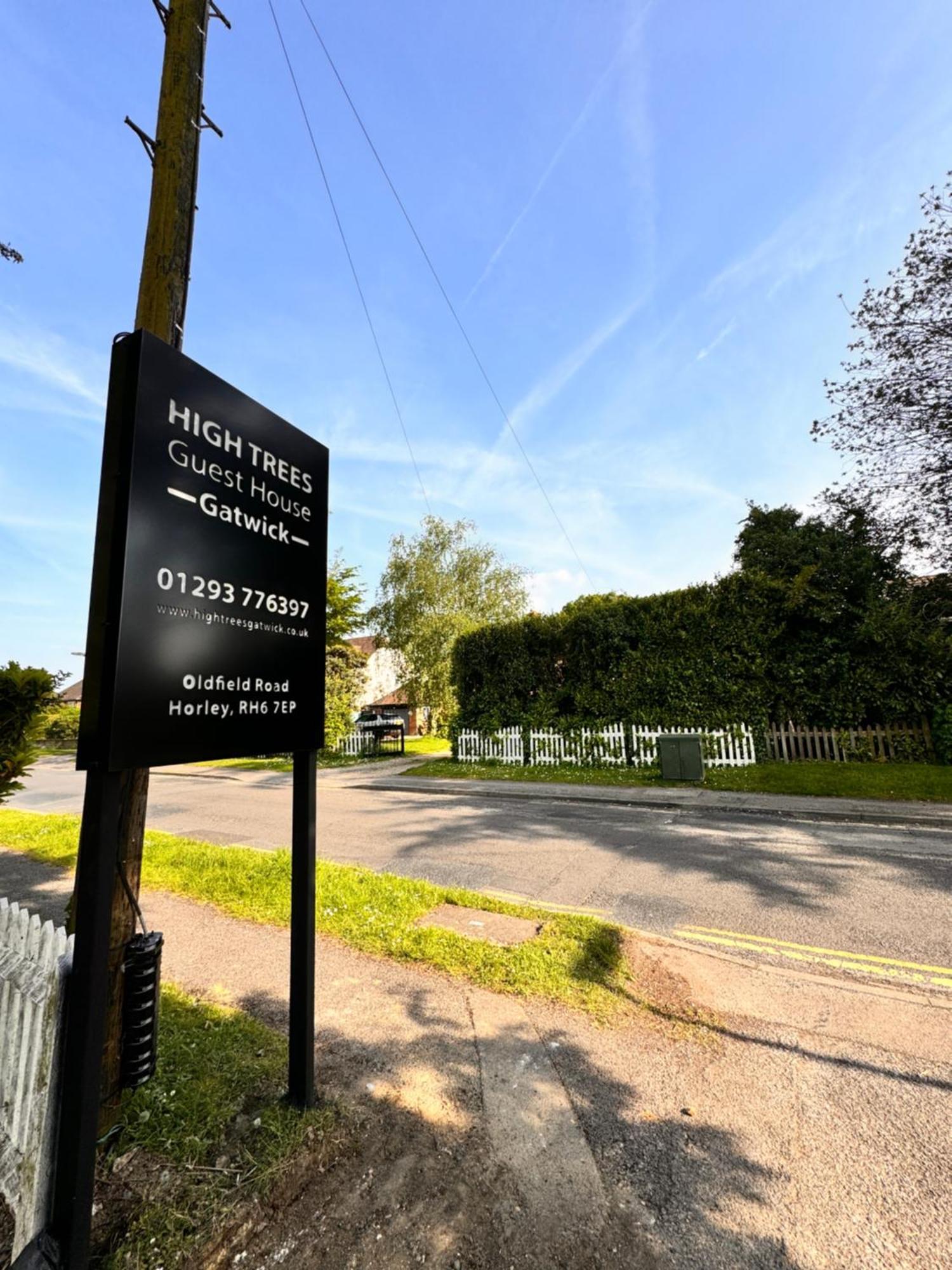 High Trees Guest House Gatwick Horley Buitenkant foto
