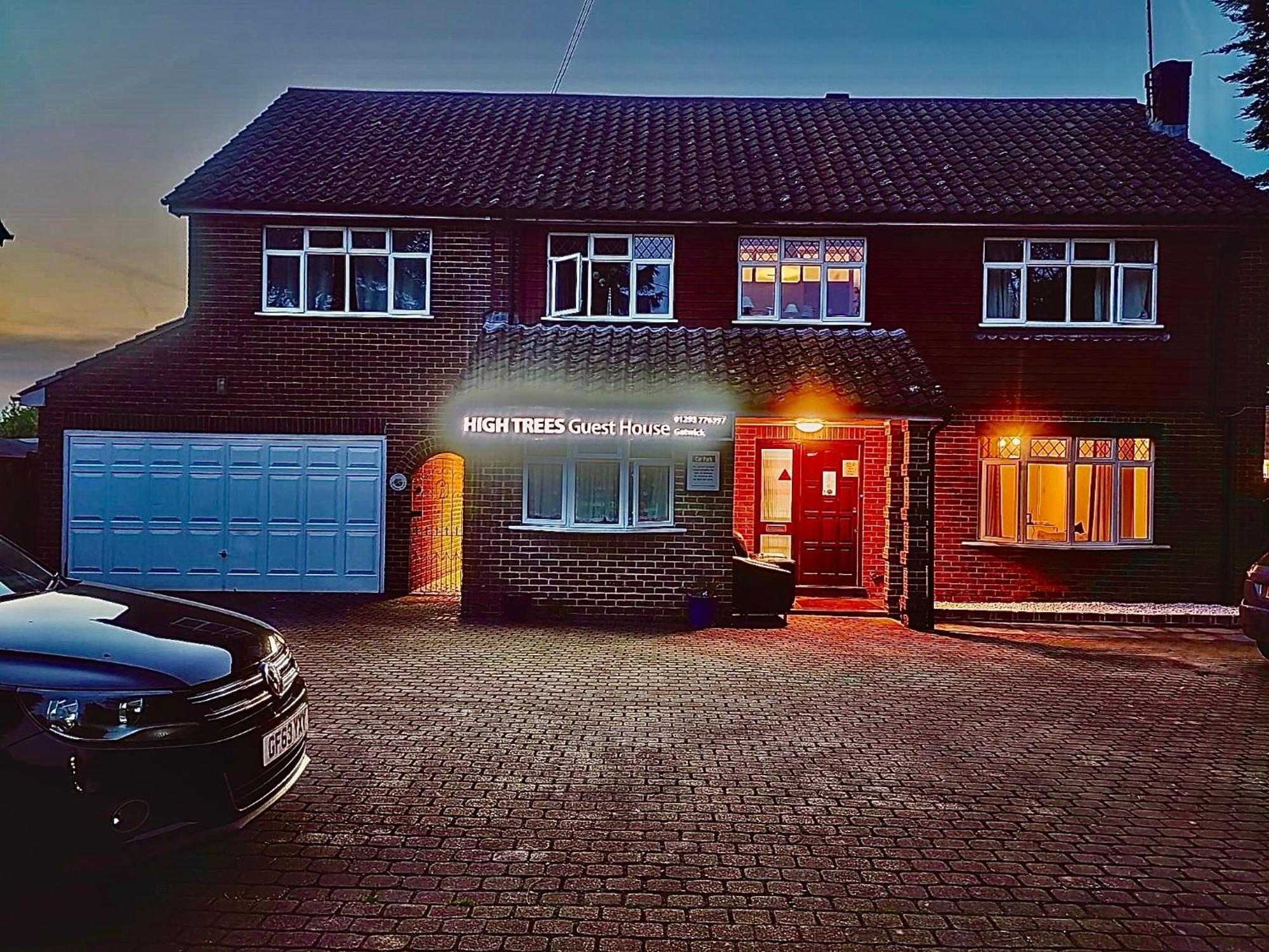High Trees Guest House Gatwick Horley Buitenkant foto